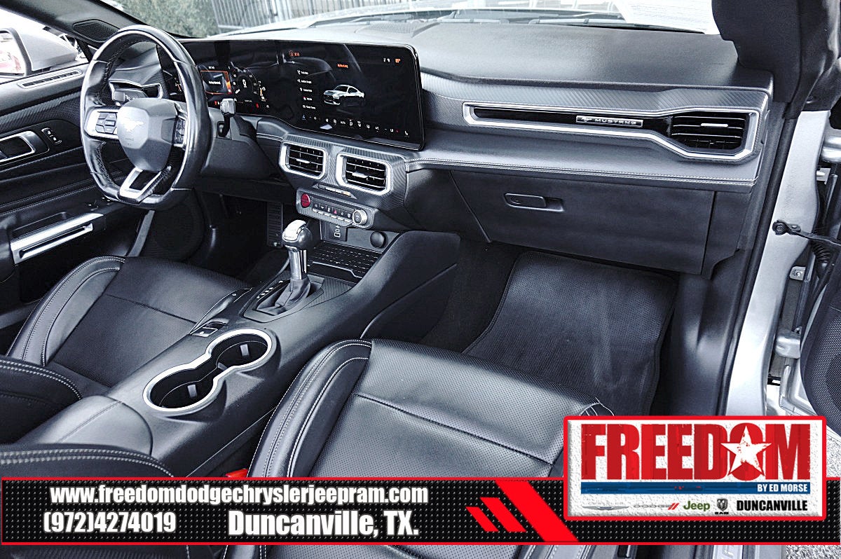 2024 Ford Mustang EcoBoost Premium