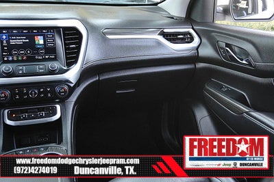 2023 GMC Acadia SLT