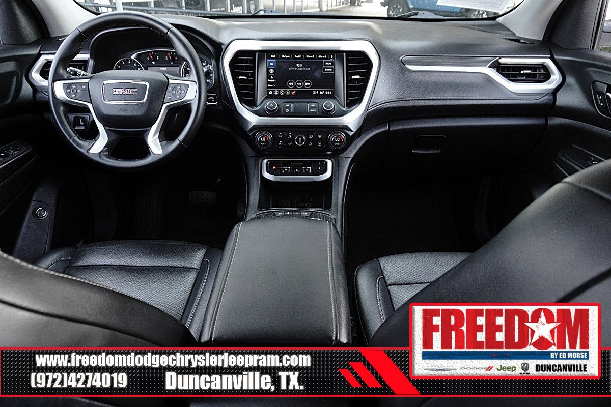 2023 GMC Acadia SLT