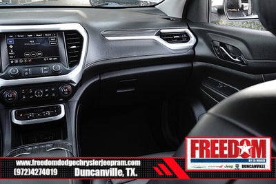 2023 GMC Acadia SLT