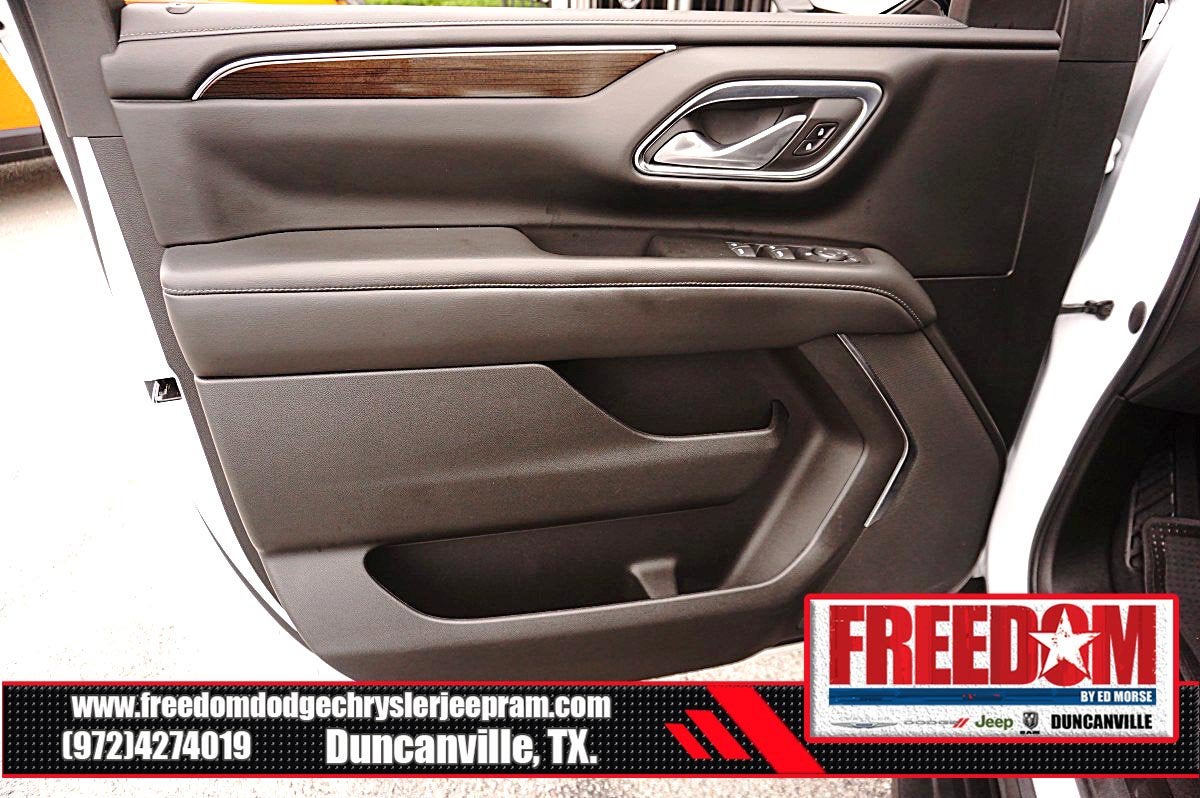2022 GMC Yukon XL SLE