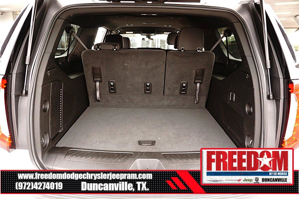 2022 GMC Yukon XL SLE