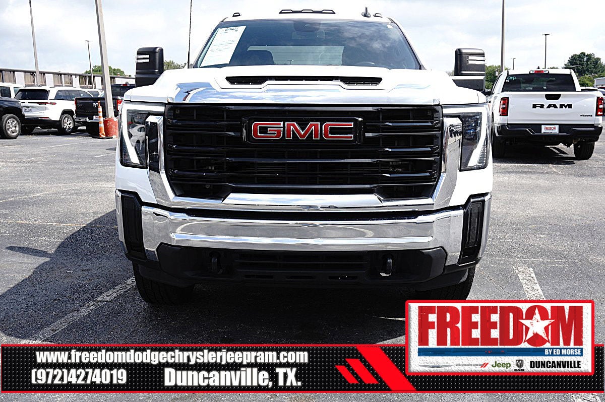 2024 GMC Sierra 2500HD Pro