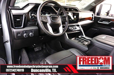 2025 GMC Sierra 2500HD Denali