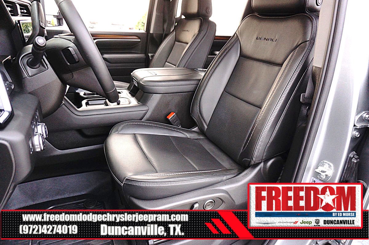 2025 GMC Sierra 2500HD Denali