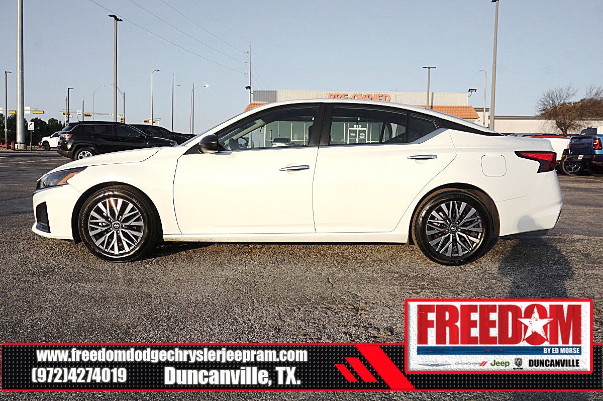 2025 Nissan Altima 2.5 SV