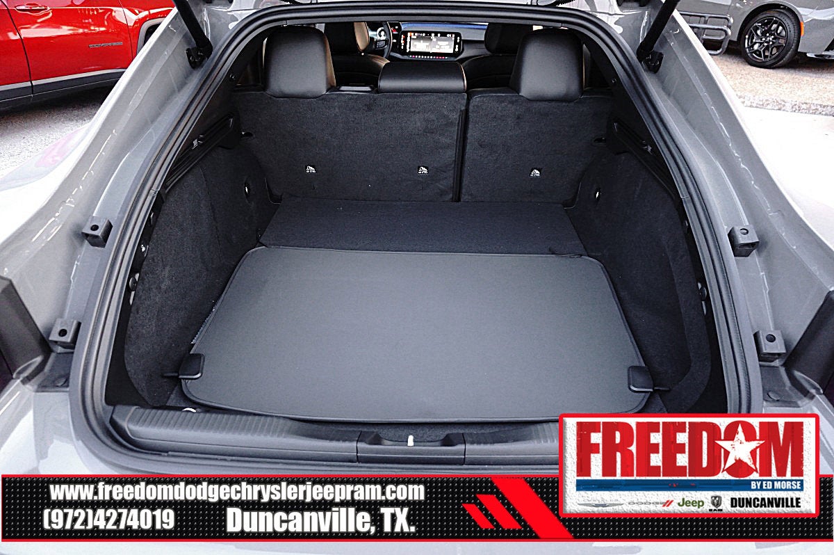 2026 Dodge Charger R/T Scat Pack