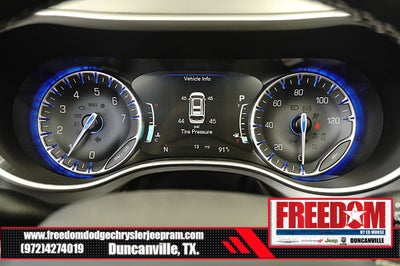 2027 Chrysler Pacifica Select