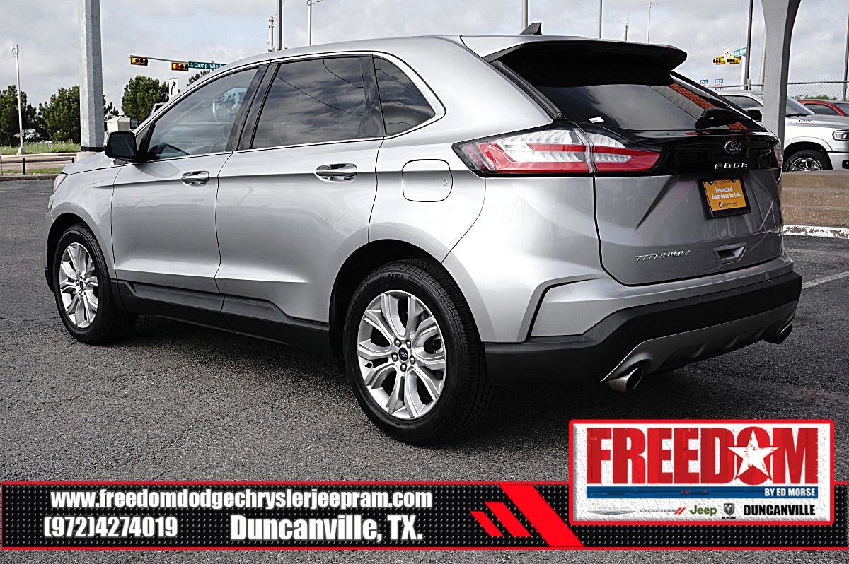 2022 Ford Edge Titanium