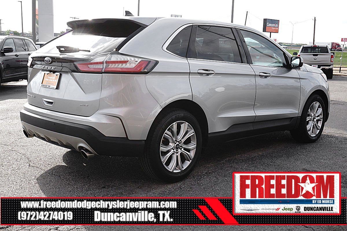 2022 Ford Edge Titanium