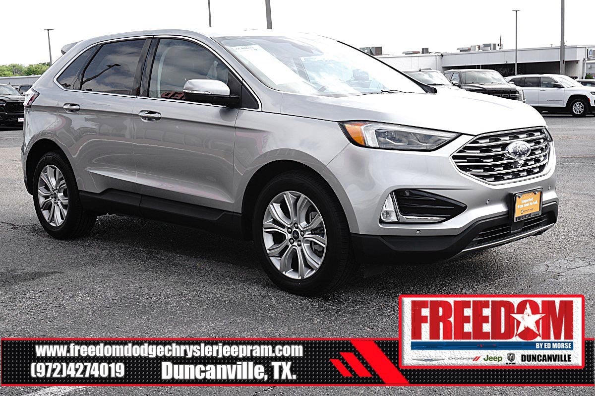 2022 Ford Edge Titanium