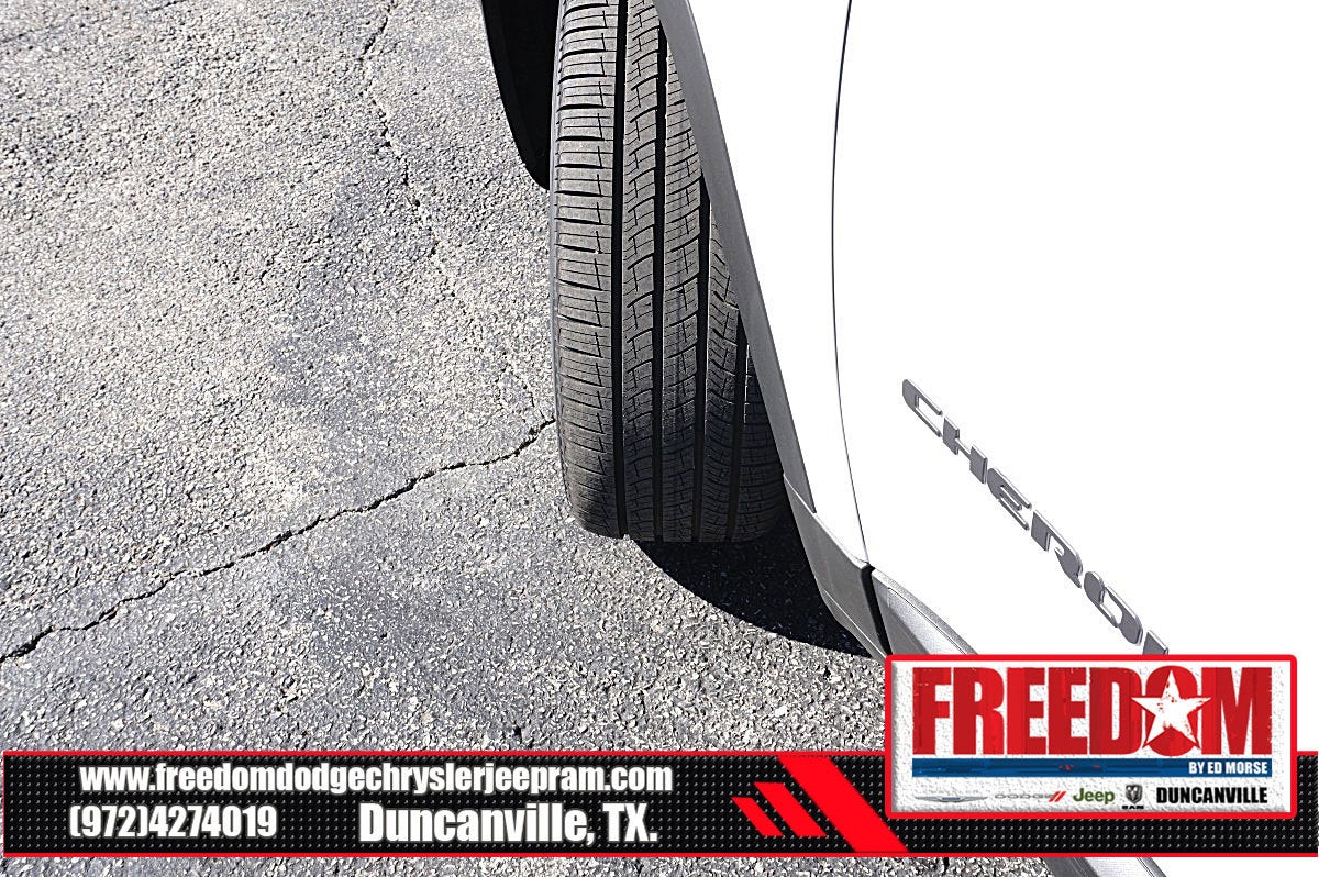 2026 Jeep Cherokee Overland