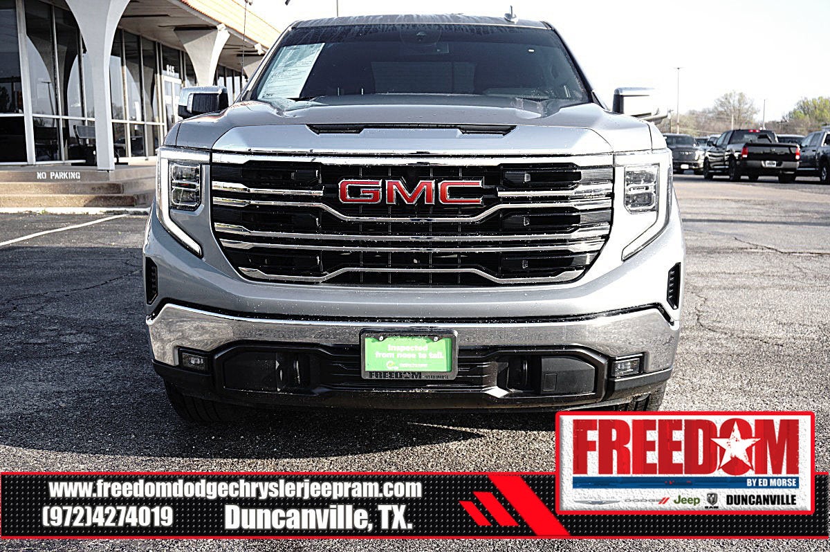 2023 GMC Sierra 1500 SLT