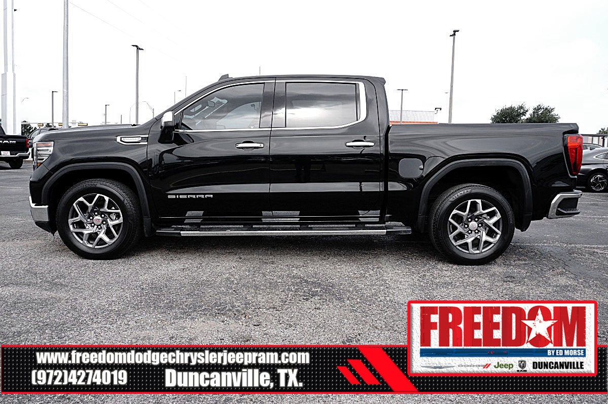 2023 GMC Sierra 1500 SLT