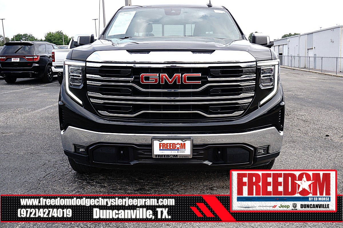 2023 GMC Sierra 1500 SLT