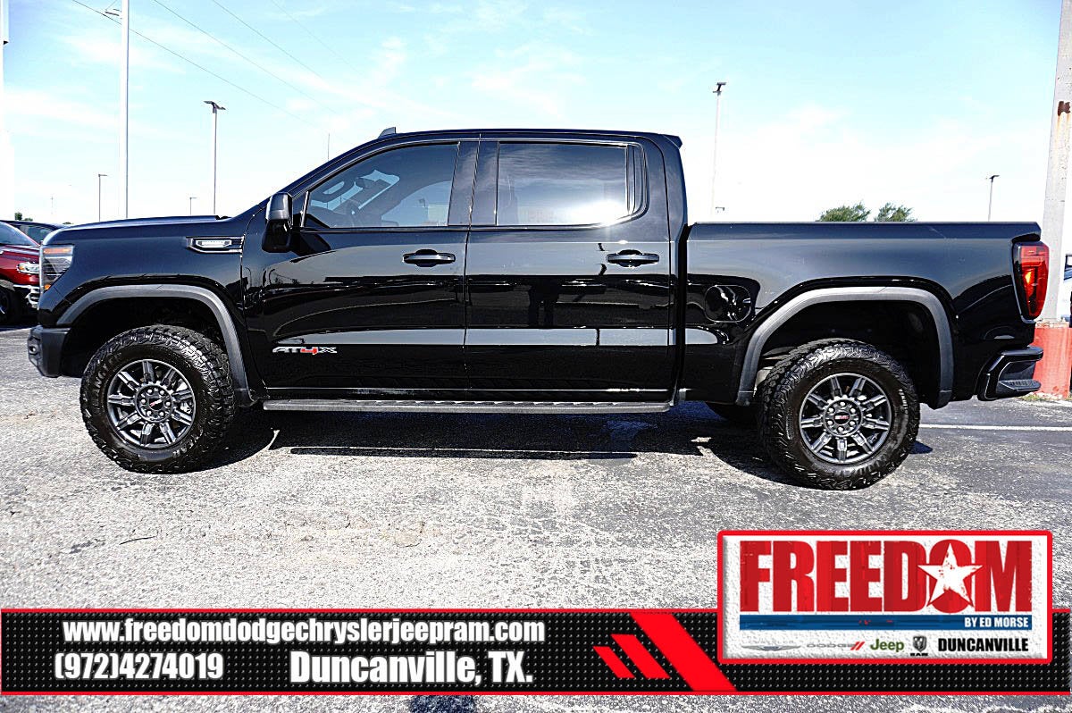 2024 GMC Sierra 1500 AT4X