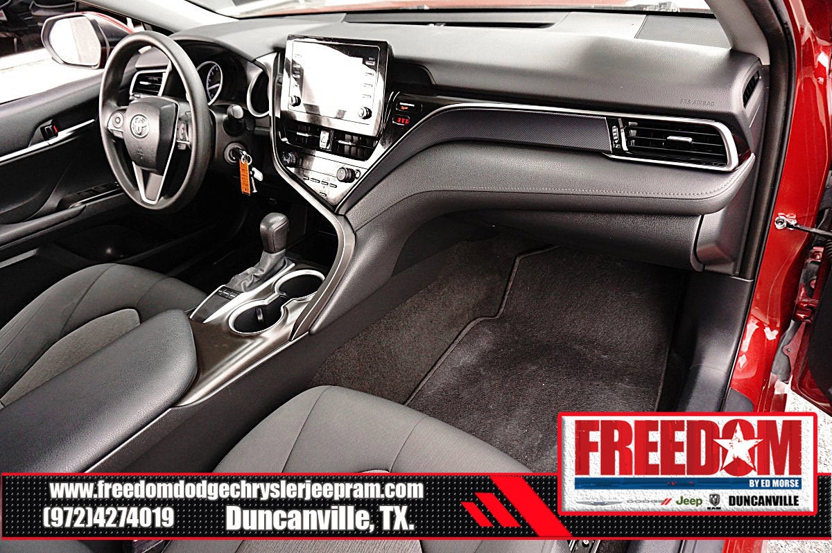 2022 Toyota Camry LE