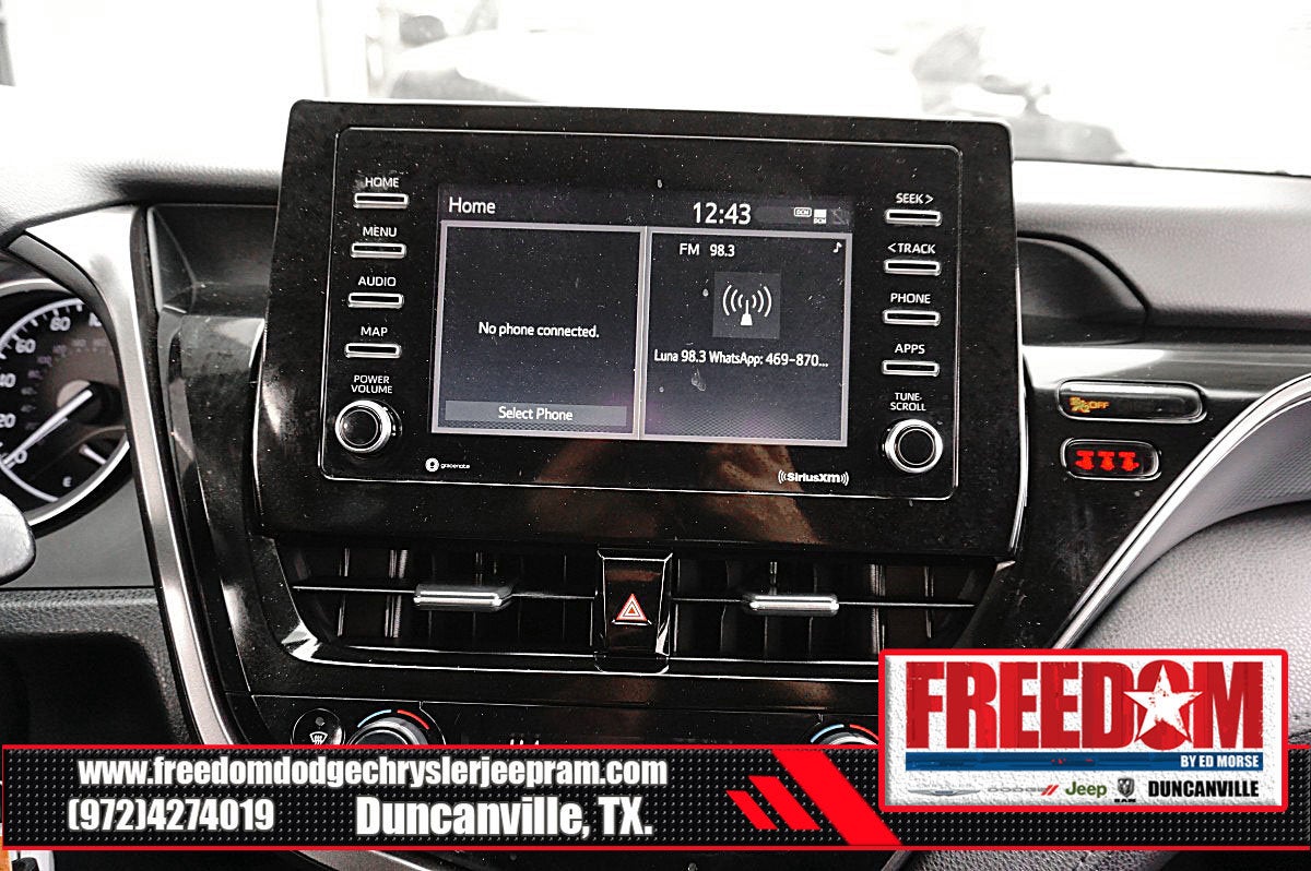 2022 Toyota Camry LE