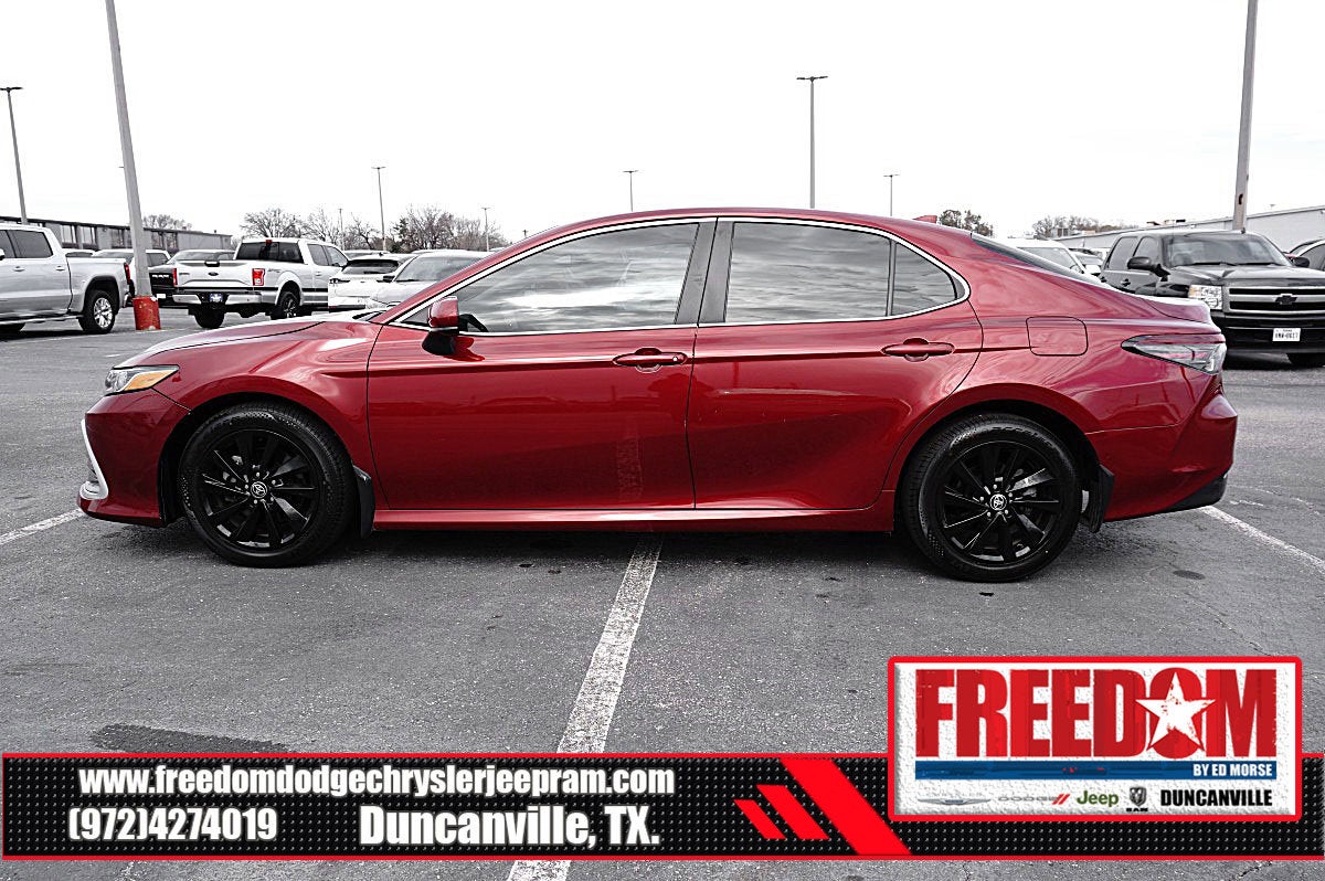 2022 Toyota Camry LE