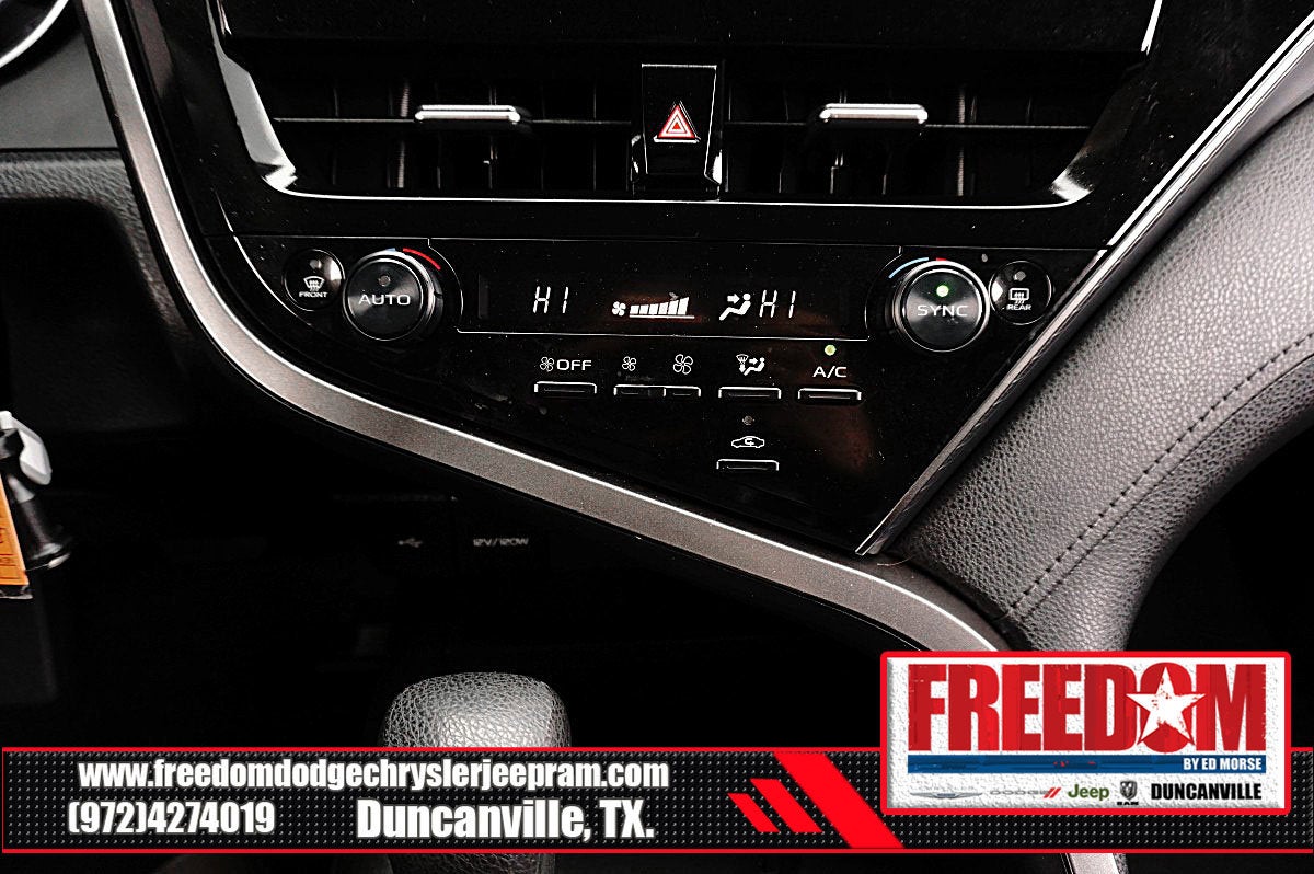 2022 Toyota Camry LE