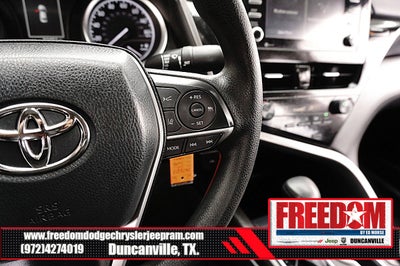 2022 Toyota Camry LE