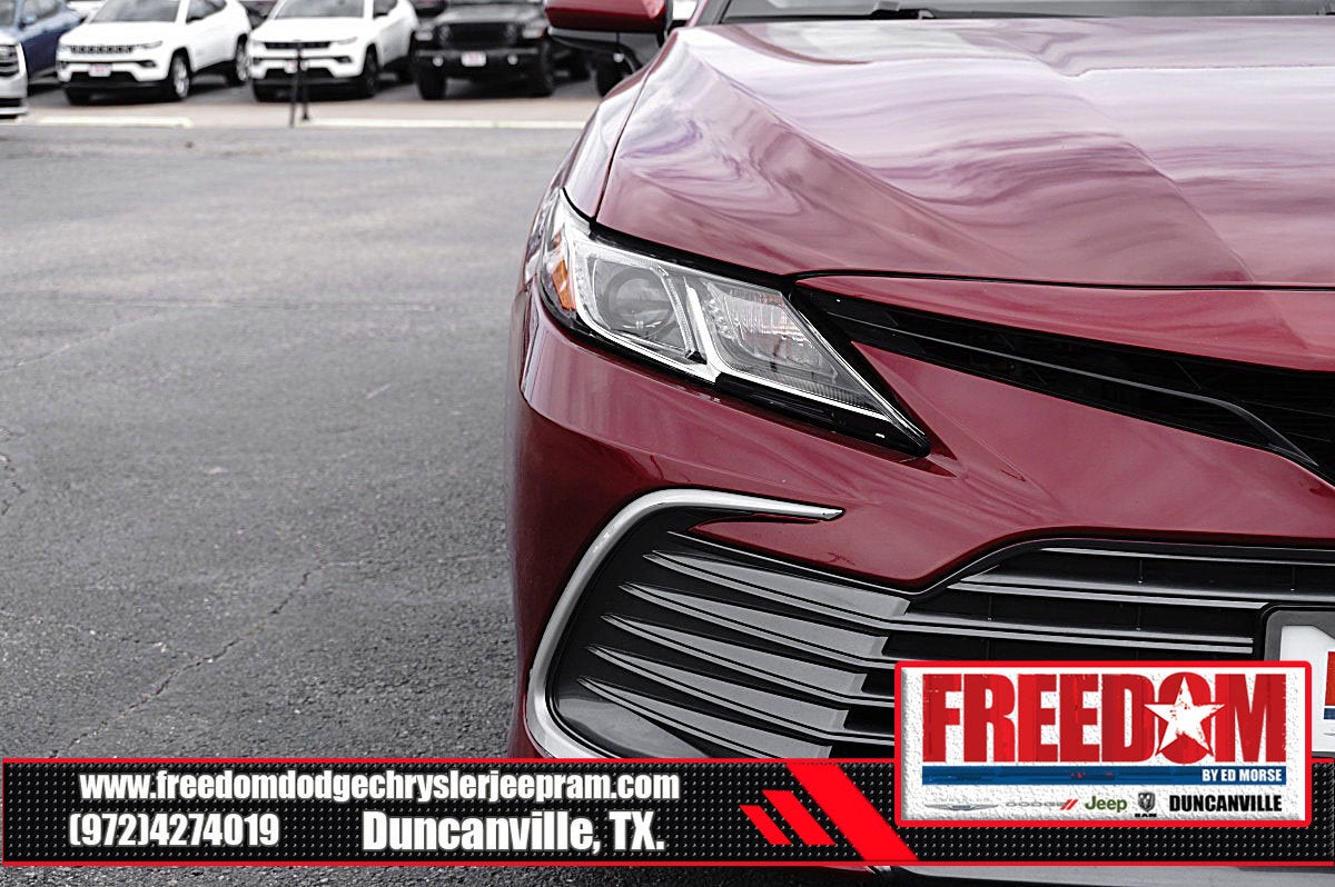 2022 Toyota Camry LE