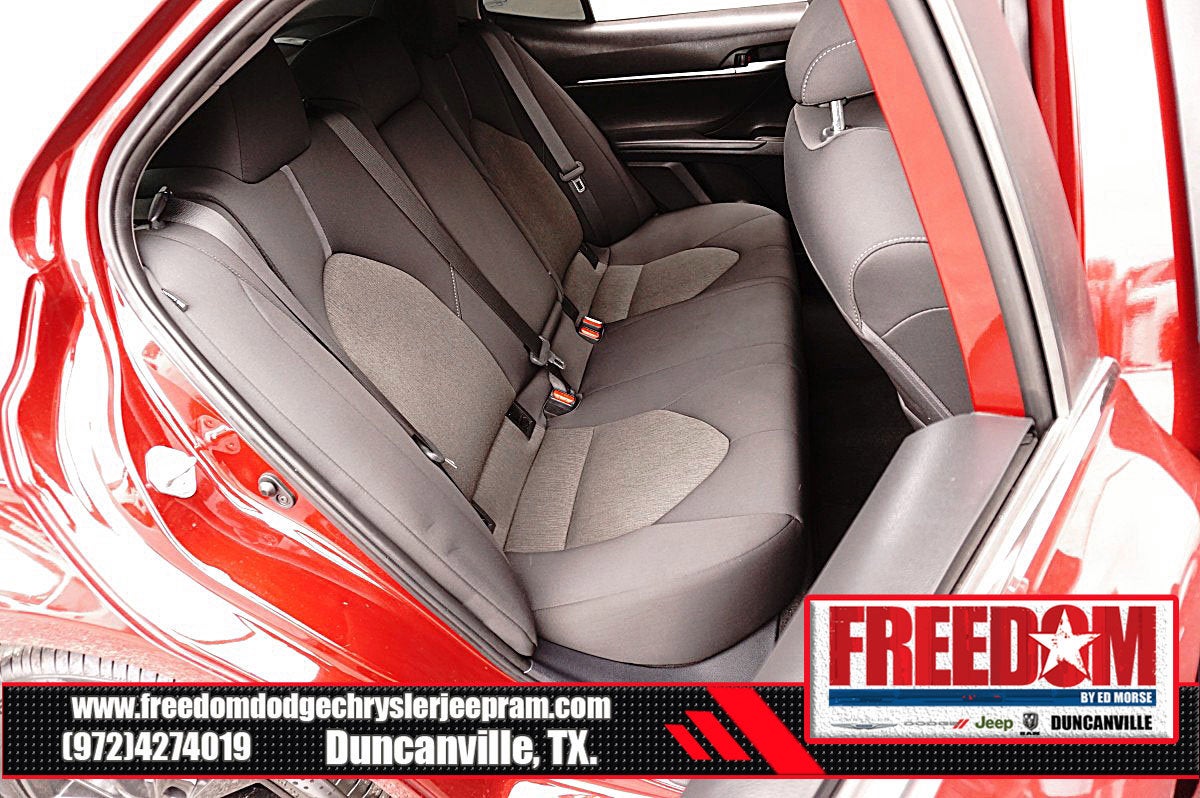 2022 Toyota Camry LE