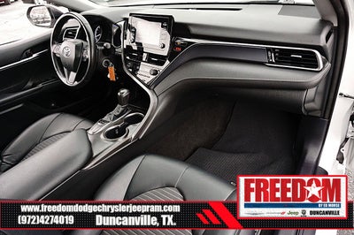 2024 Toyota Camry SE