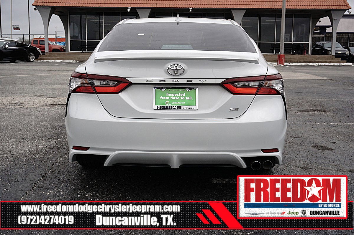 2024 Toyota Camry SE