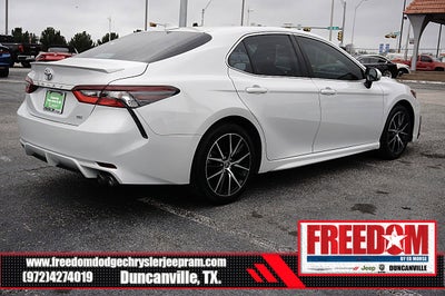 2024 Toyota Camry SE