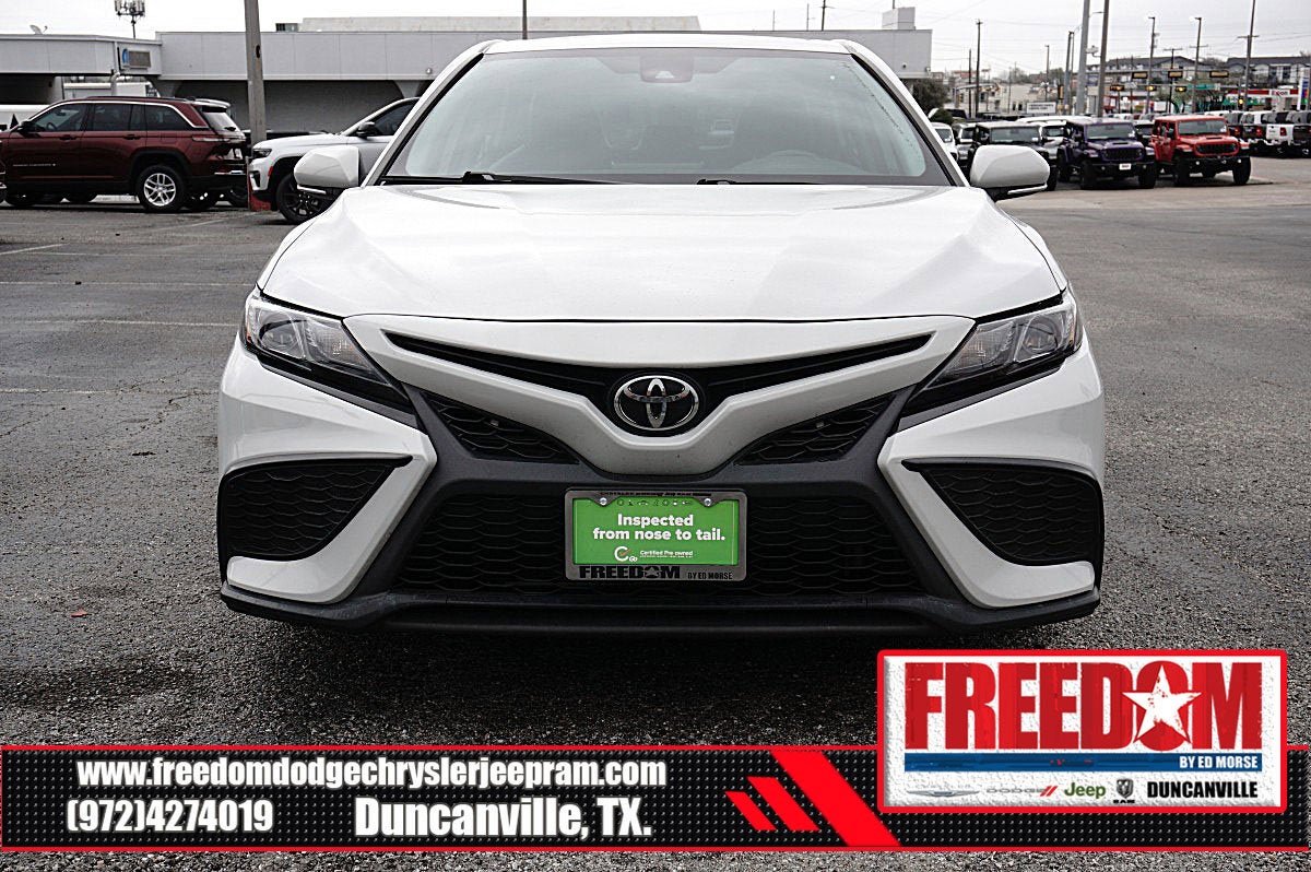 2024 Toyota Camry SE