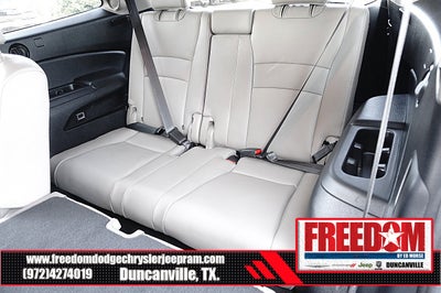 2022 Honda Pilot Touring 8 Passenger