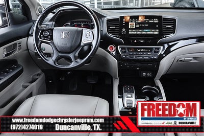 2022 Honda Pilot Touring 8 Passenger
