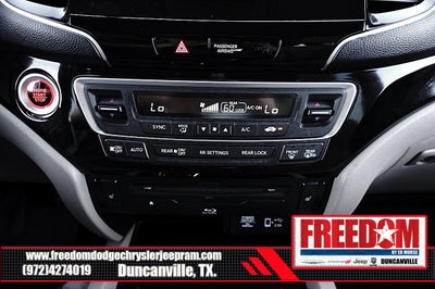 2022 Honda Pilot Touring 8 Passenger