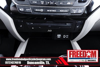 2022 Honda Pilot Touring 8 Passenger