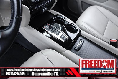 2022 Honda Pilot Touring 8 Passenger