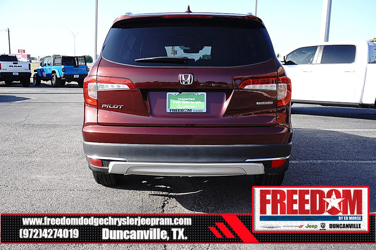 2022 Honda Pilot Touring 8 Passenger