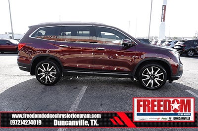 2022 Honda Pilot Touring 8 Passenger