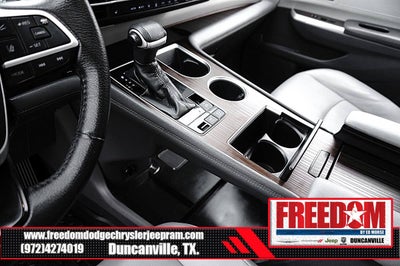 2021 Toyota Sienna XLE 8 Passenger