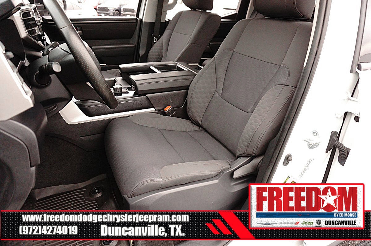 2022 Toyota Tundra SR5