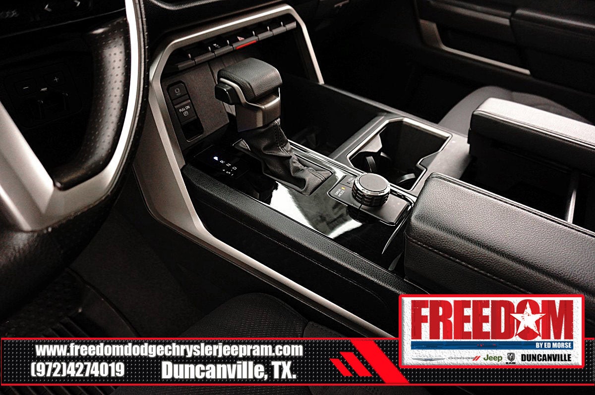 2022 Toyota Tundra SR5