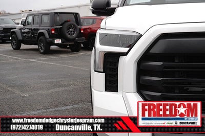 2022 Toyota Tundra SR5