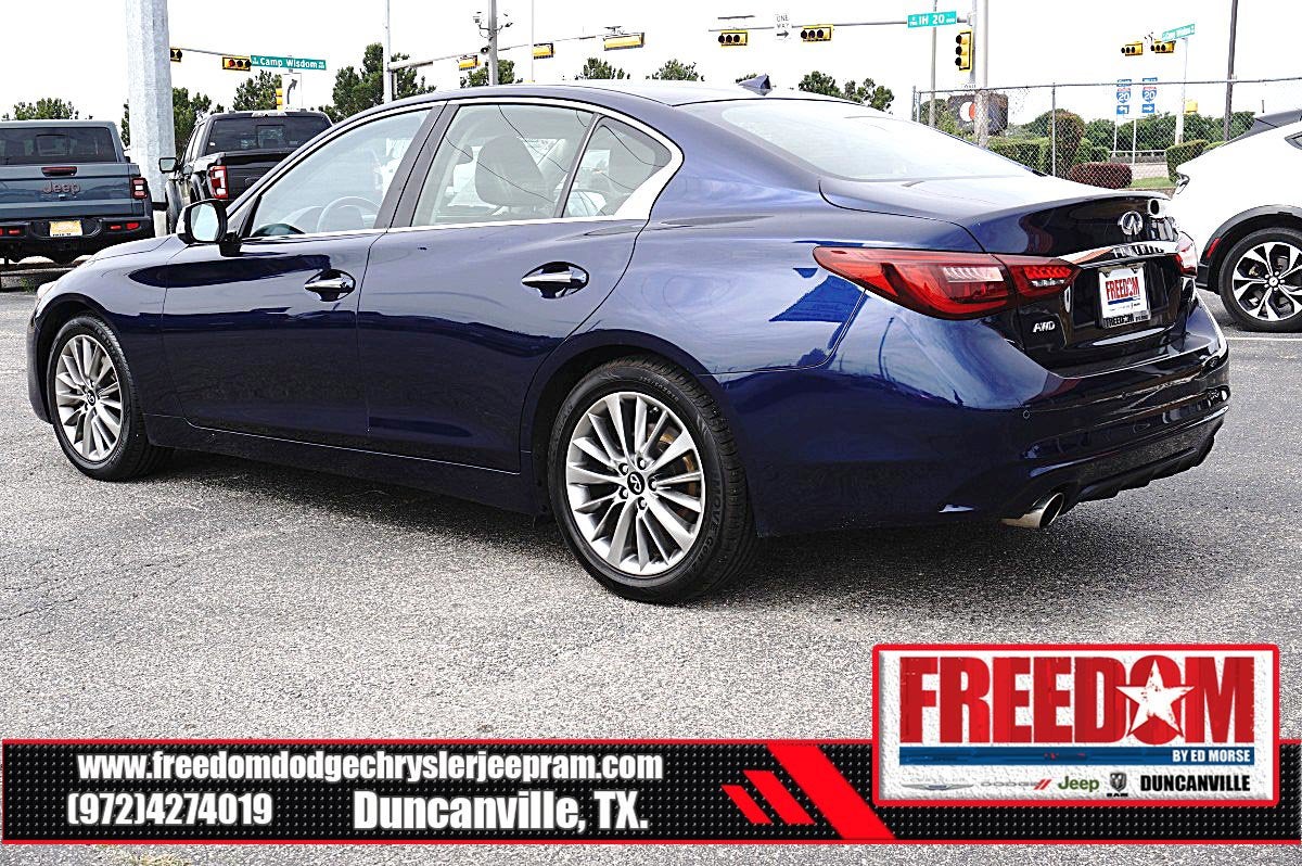 2022 INFINITI Q50 LUXE