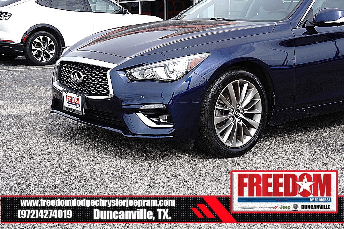 2022 INFINITI Q50 LUXE