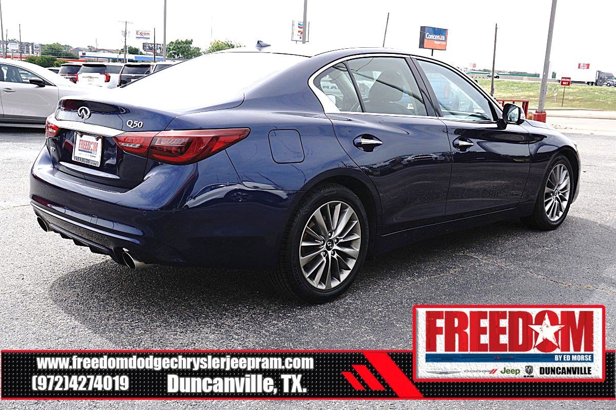 2022 INFINITI Q50 LUXE