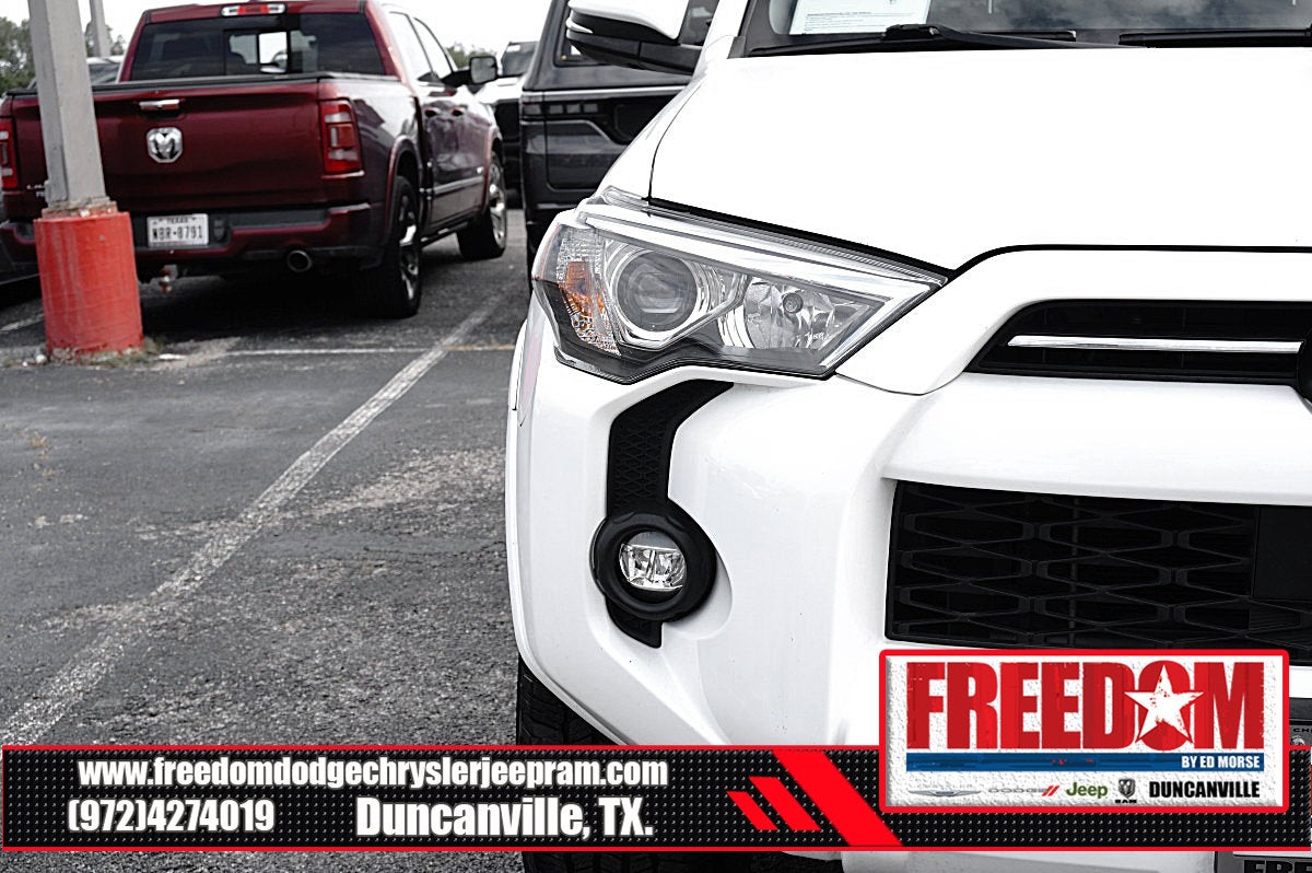 2022 Toyota 4Runner SR5 Premium