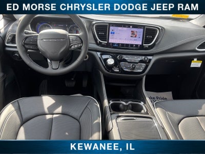 2027 Chrysler Pacifica Limited
