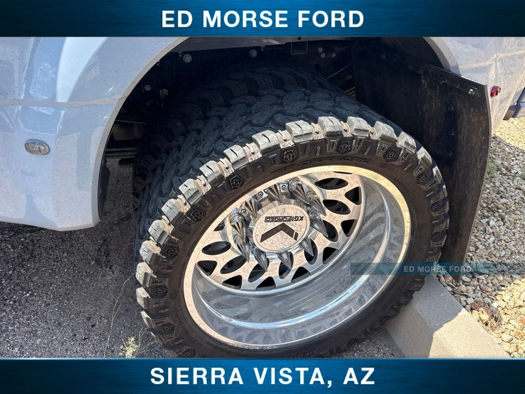 2026 Ford F-450SD Platinum DRW