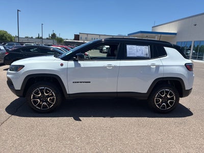 2025 Jeep Compass Trailhawk