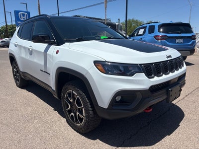 2025 Jeep Compass Trailhawk